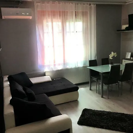 Varga Vendeghaz Apartament